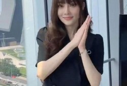 爆料李小璐出轨记者视频,李小璐出轨记者视频曝光，真相令人震惊